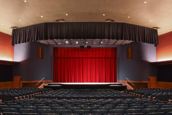 Facilities : Theatre (BFA, BA) : Department of Fine Arts : College of